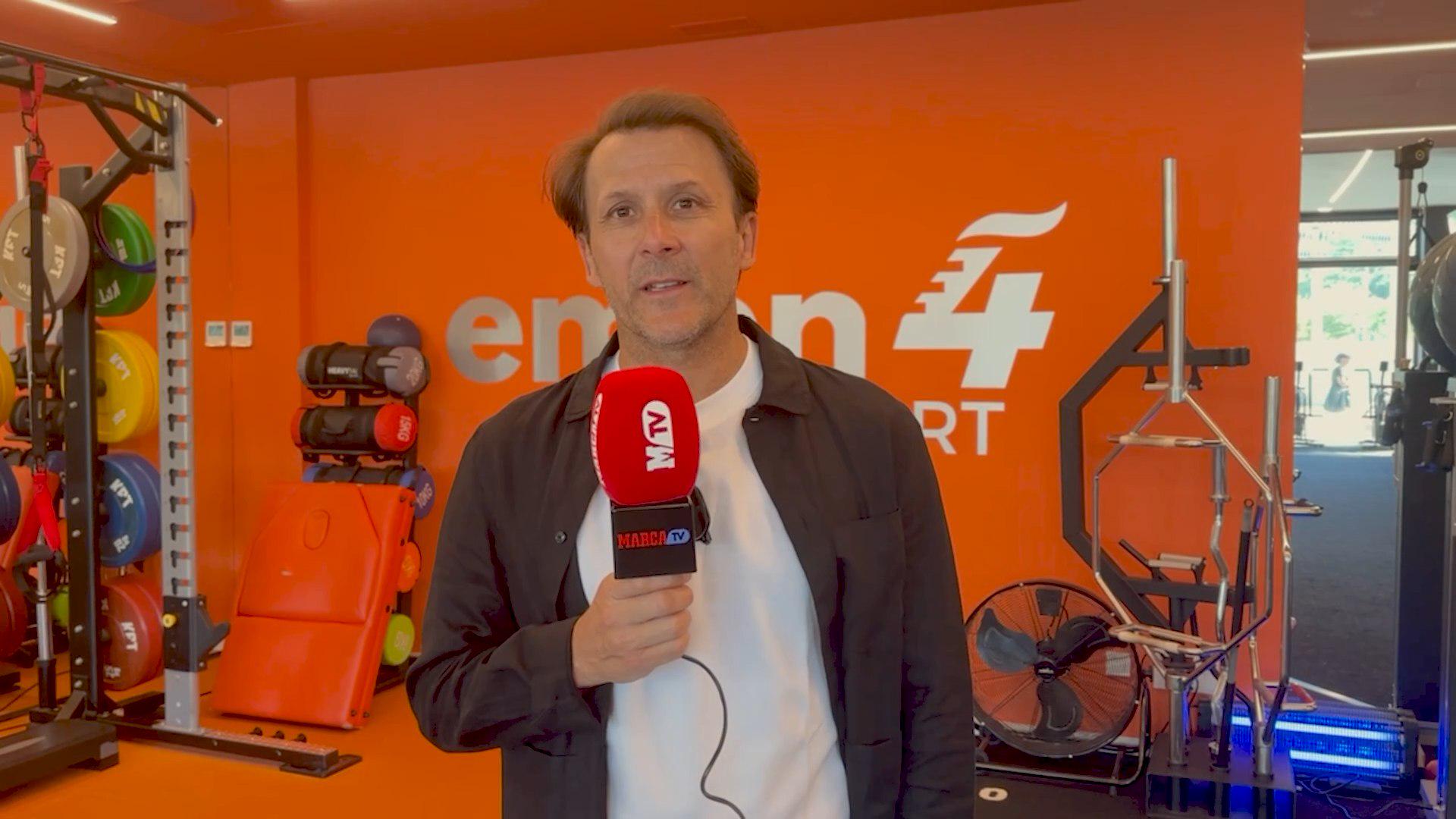 退役球员的 退役球员的