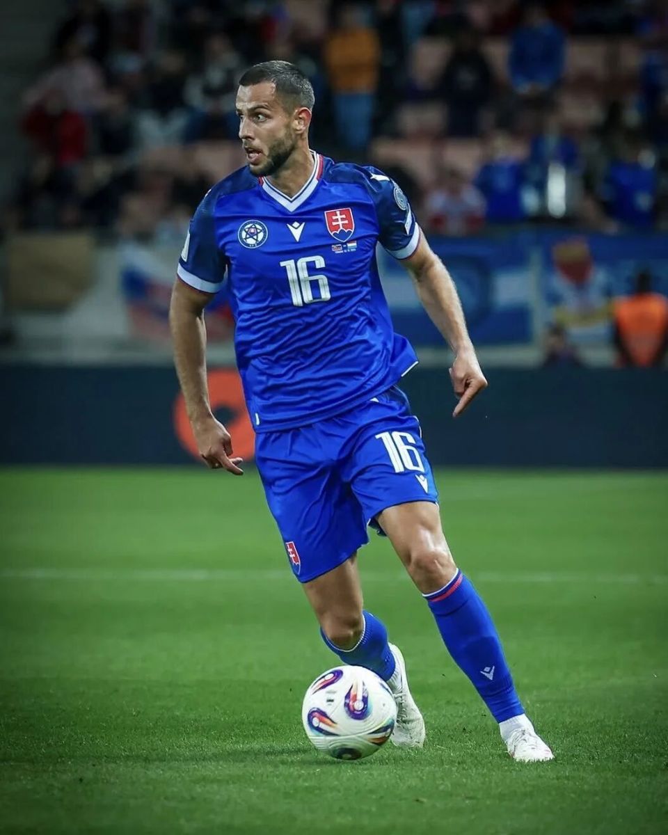 茨科踢满全, tENe, 世预赛欧洲 茨科踢满全, tENe, 世预赛欧洲