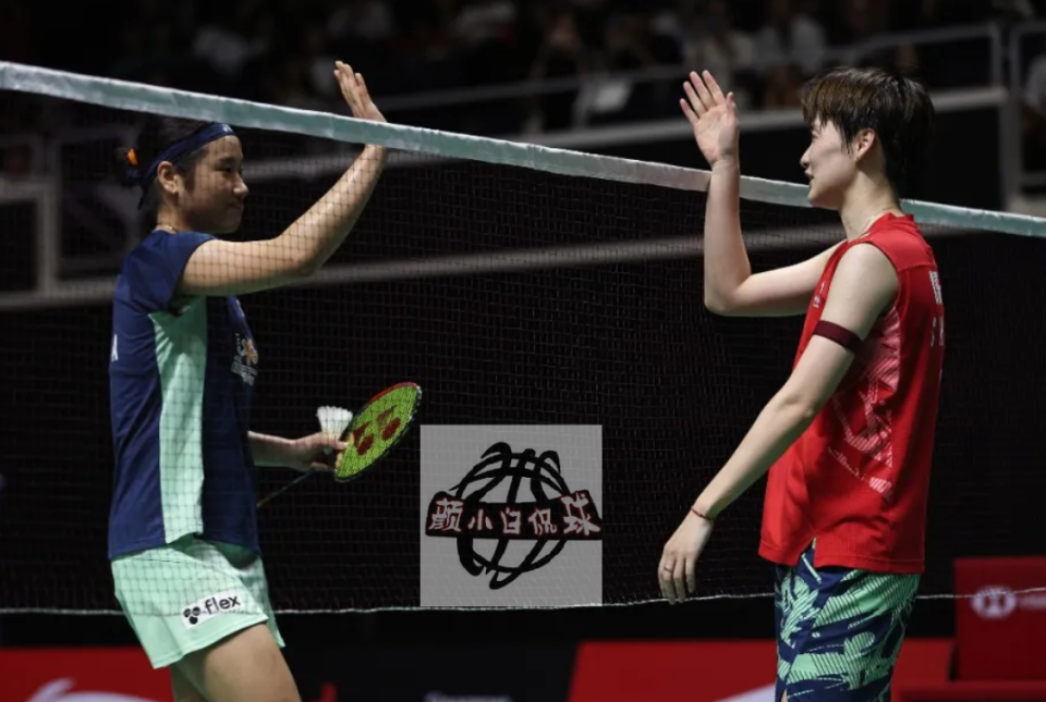 安洗莹已经, 没成年, 大家总说我 安洗莹已经, 没成年, 大家总说我